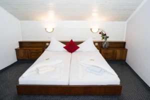 Unterkunft Hotel Rossmann