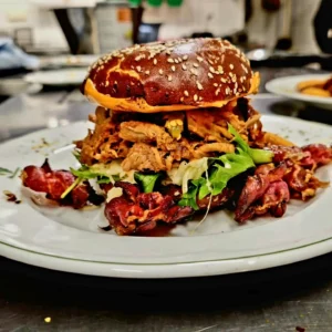 Hotel Rossmann - Hauptspeise Burger
